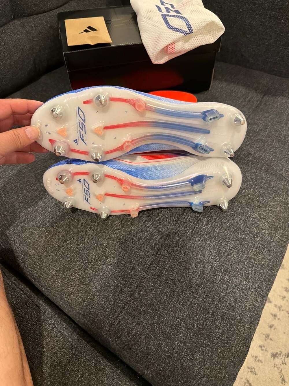 adidas F50 Elite SG Soccer Cleats Advancement Pack White/Solar Red/Lucid Blue -9 - Picture 5 of 10